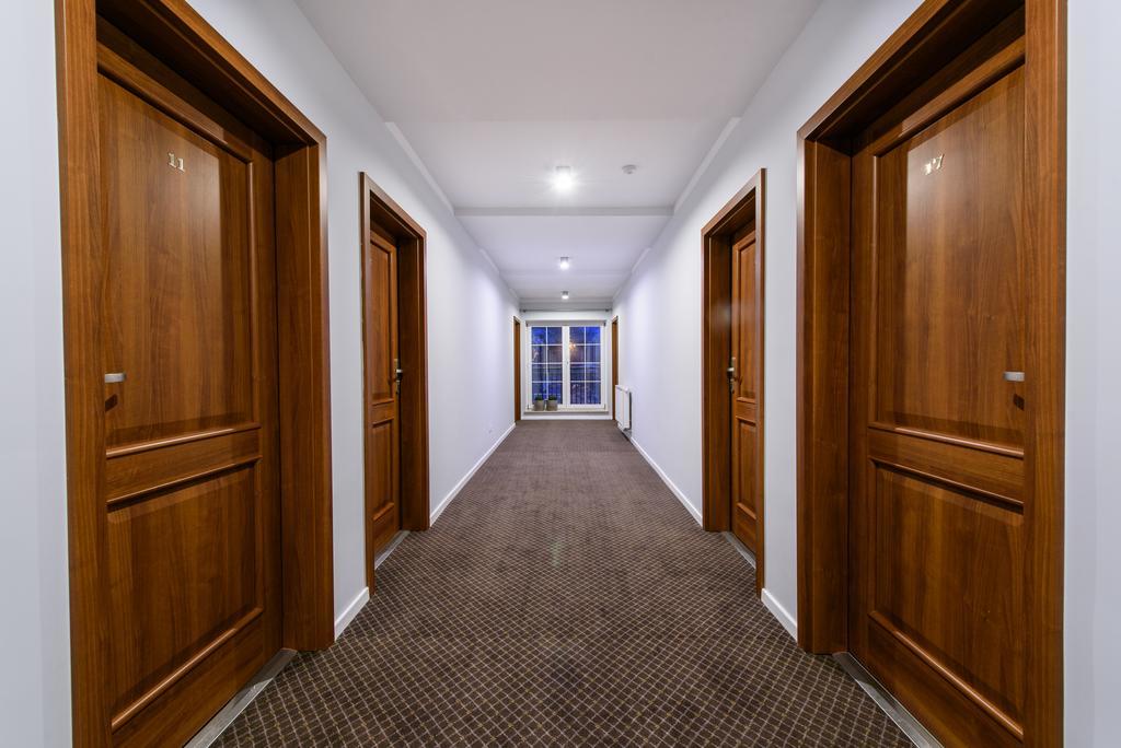Hotel Nowy Dwor Trzebnica Εξωτερικό φωτογραφία