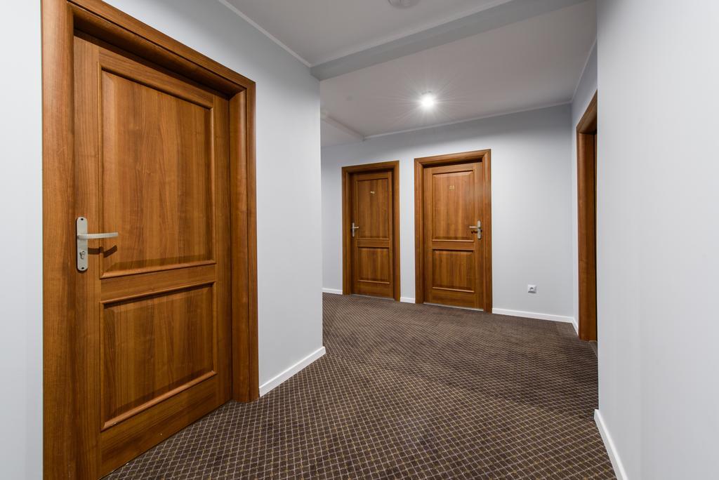 Hotel Nowy Dwor Trzebnica Εξωτερικό φωτογραφία