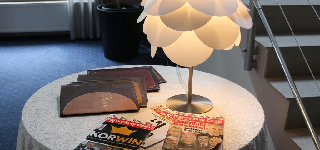 Hotel Nowy Dwor Trzebnica Εξωτερικό φωτογραφία